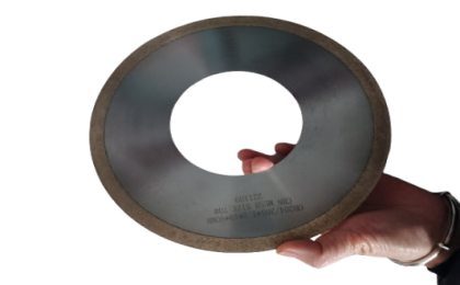 CBN metal bond cutting discs